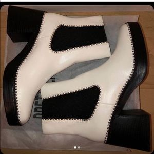 COPY - Pretty Little Thing white boots